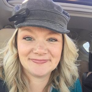 Meet your Posher, Hope